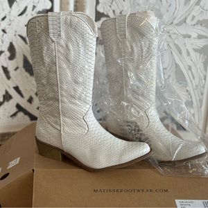 Matisse footwear cowboy boots gaucho white